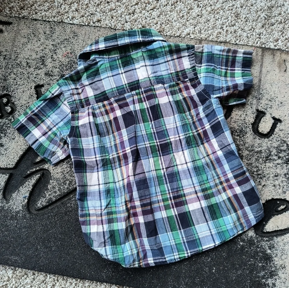 Children's Place Baby Boys Plaid Short Sleeve Dress Shirt Button Up 12-18 Months